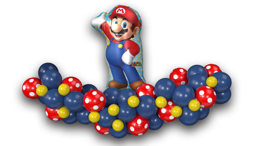 Balloon garland with Super Mario balloon